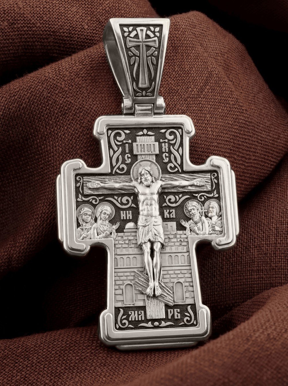 Крест из белого золота