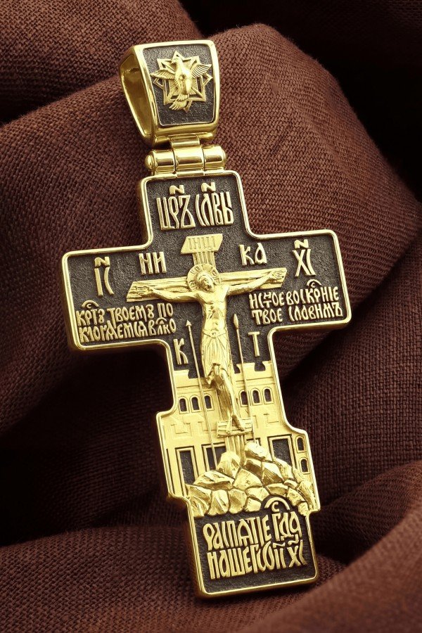 Крест из лимонного золота