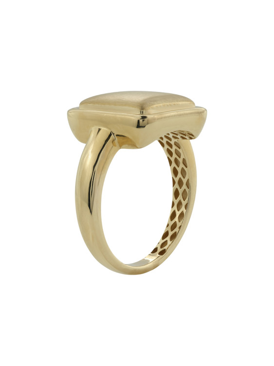 Кольцо из лимонного золота