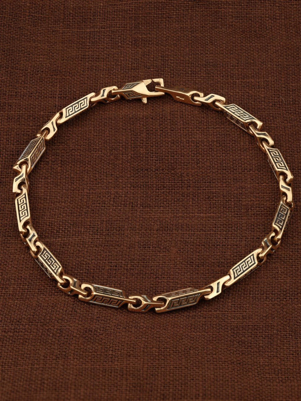 Браслет из золота