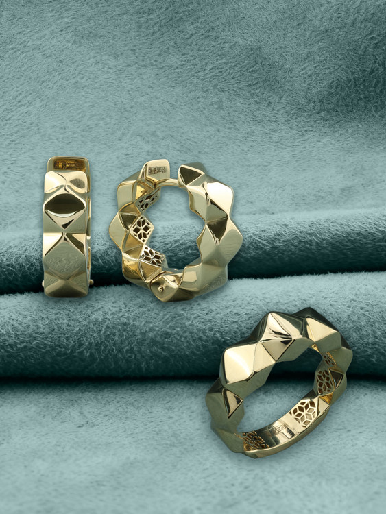 Кольцо из лимонного золота