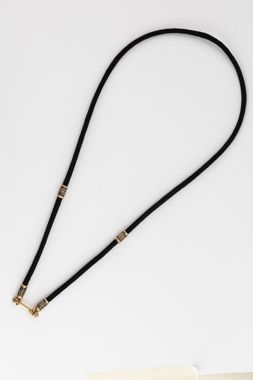 Шнурок шёлковый из золота c шёлковым шнурком