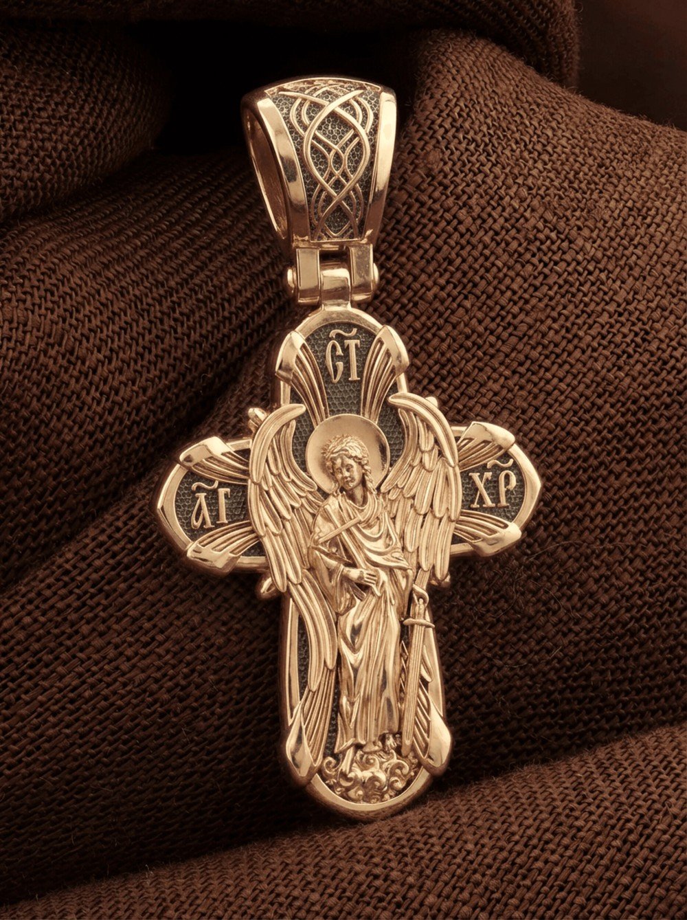 Крест из золота