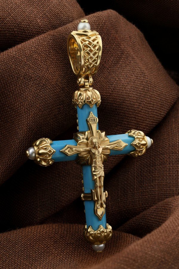 Крест из лимонного золота c жемчугом и бирюзой