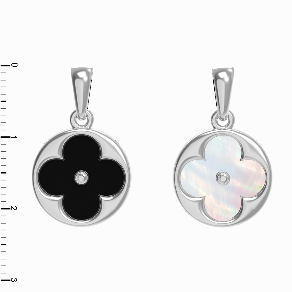 Подвеска из белого золота c ониксом и перламутром