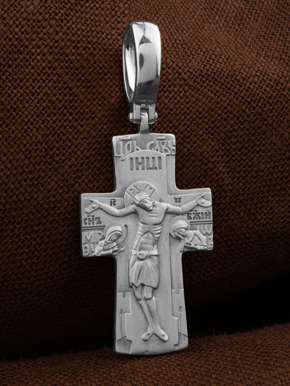 Крест из белого золота