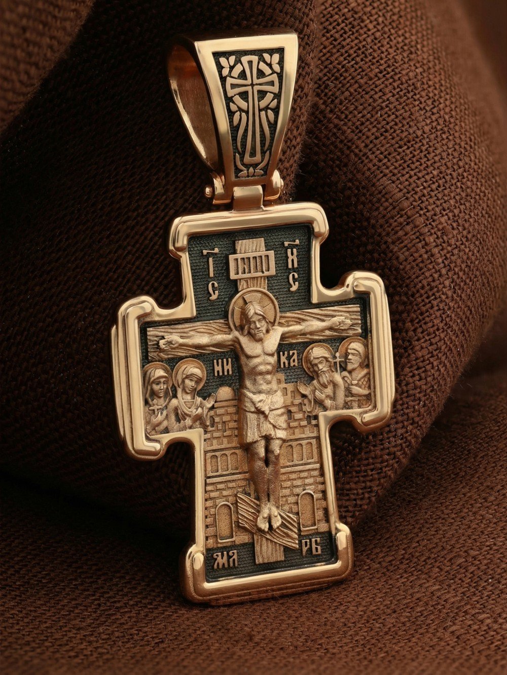 Крест из золота