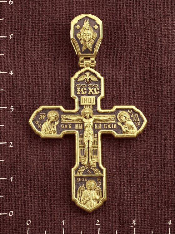 Крест из лимонного золота