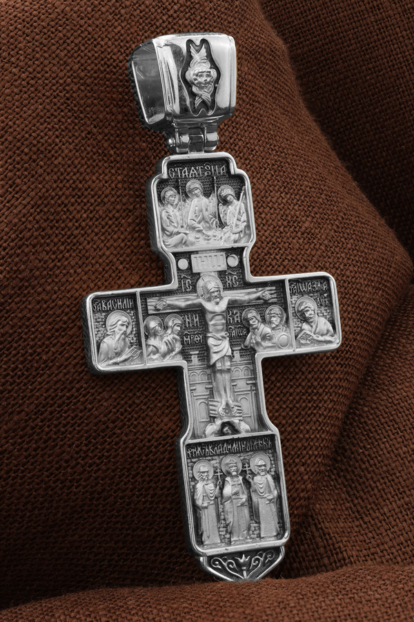 Крест из белого золота