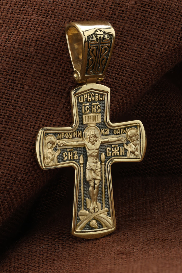 Крест из лимонного золота